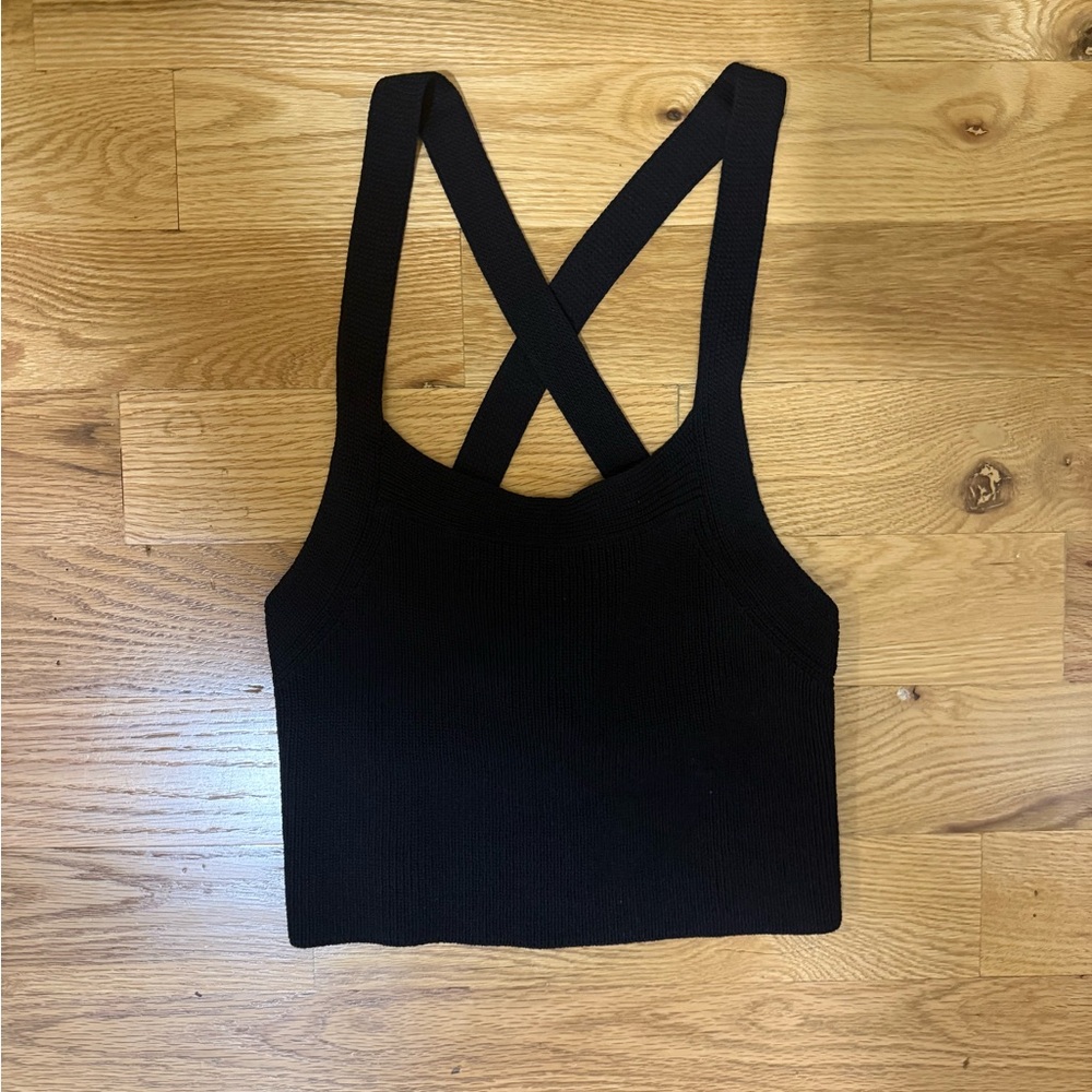 Aritzia Black Sleeveless Crop Tank Top